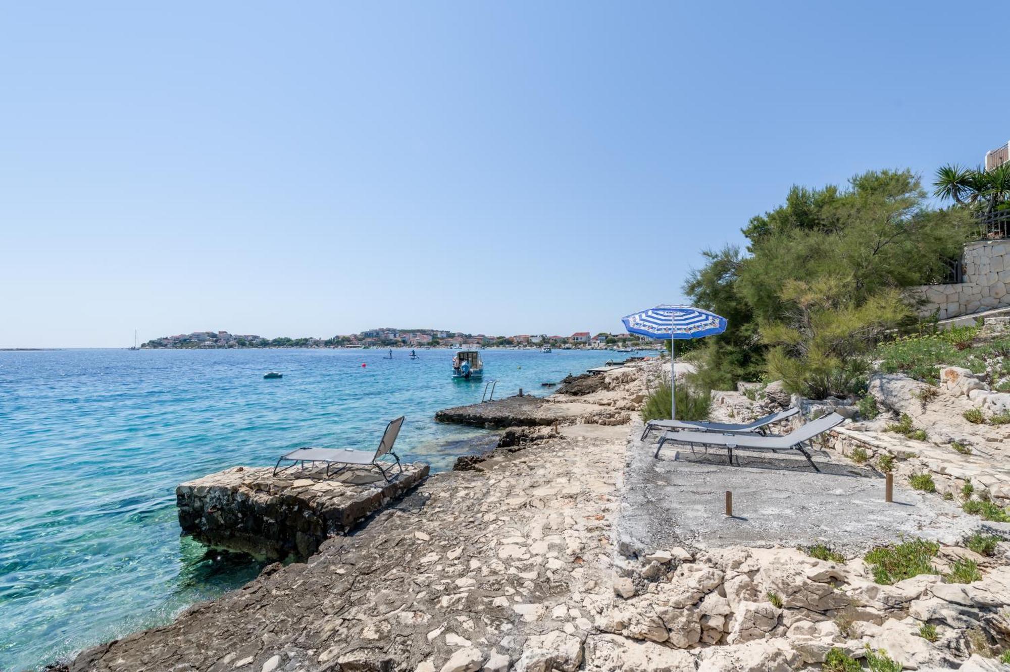 Blue Paradise Apartman 2 Севид Экстерьер фото